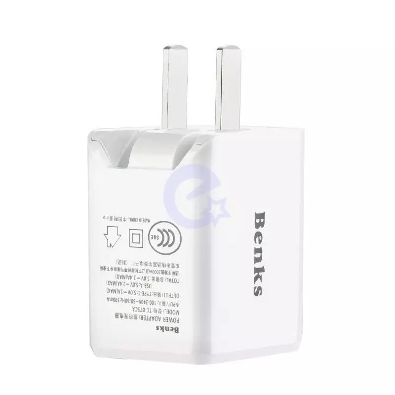 Зарядная станция Benks Banks Mini USB Charger type-c port для смартфонов и телефонов от розетки 220В White (Белый) TC-075CA