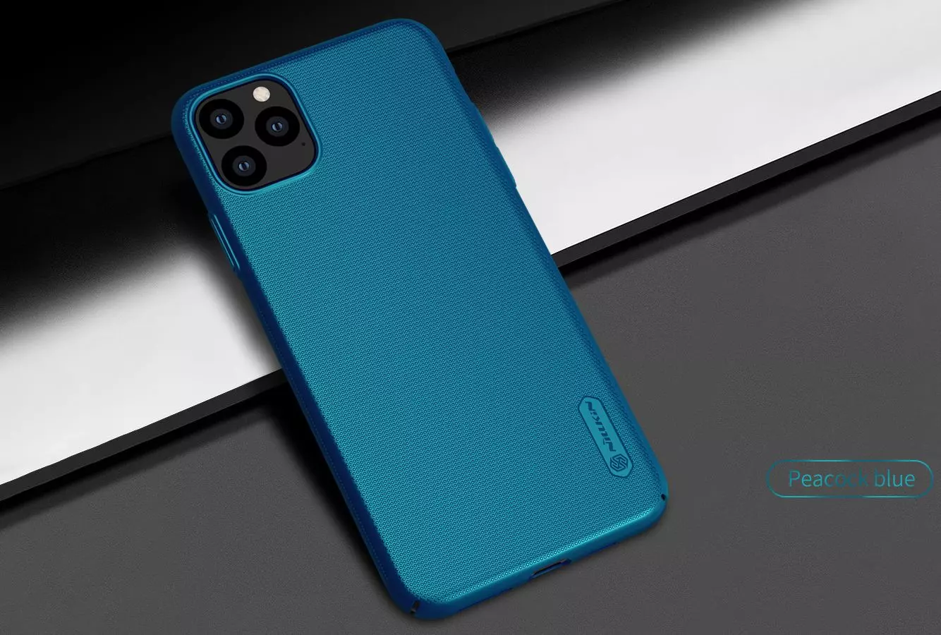 Чехол бампер Nillkin Super Frosted Shield для Apple iPhone 11 Pro Max Blue (Синий)