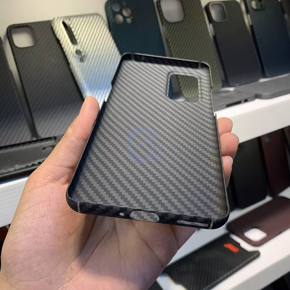Чехол бампер для OnePlus 9 Anomaly Carbon Plaid (Открытый модуль камеры) Black (Черный)