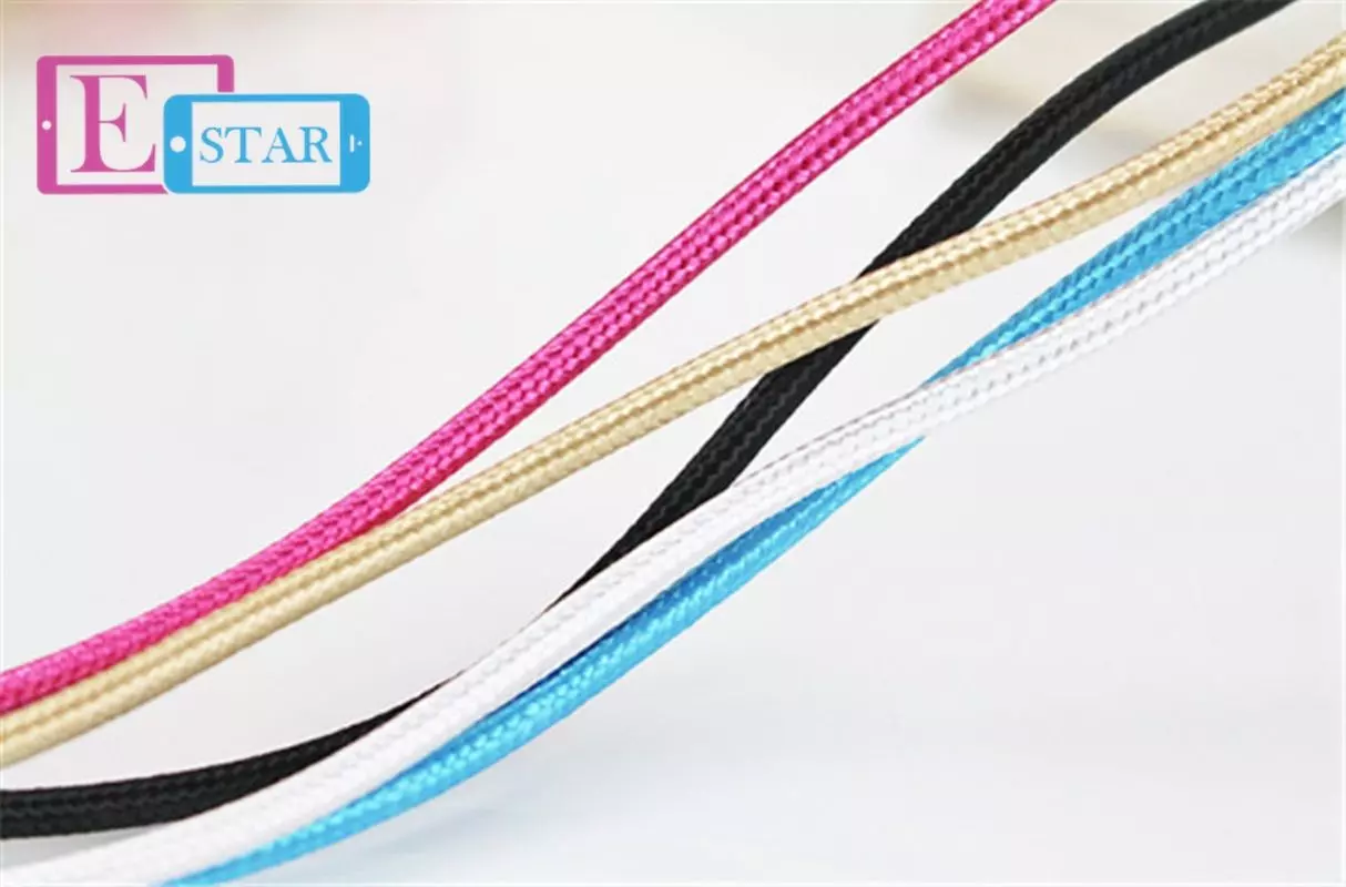 Кабель для заряджання та передачі даних Anomaly тканинна обплетення USB Type C для смартфонів та телефону 1 м Black (Чорний) Кабель для заряджання та передачі даних Anomaly тканинна обплетення USB Type C для смартфонів та телефону 1 м Black (Чорний)