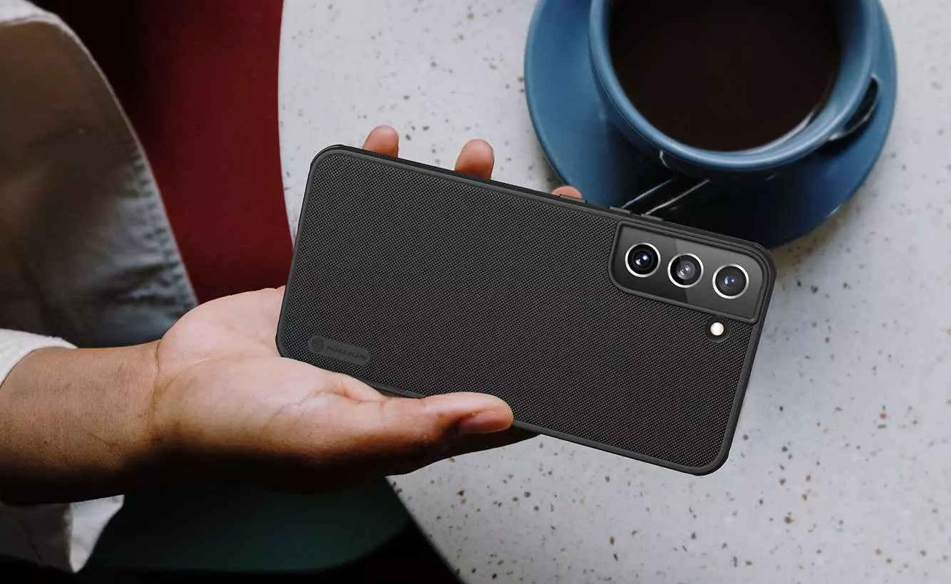 Протиударний чохол бампер Nillkin Super Frosted Shield Pro для Samsung Galaxy S22 Plus Red (Червоний)