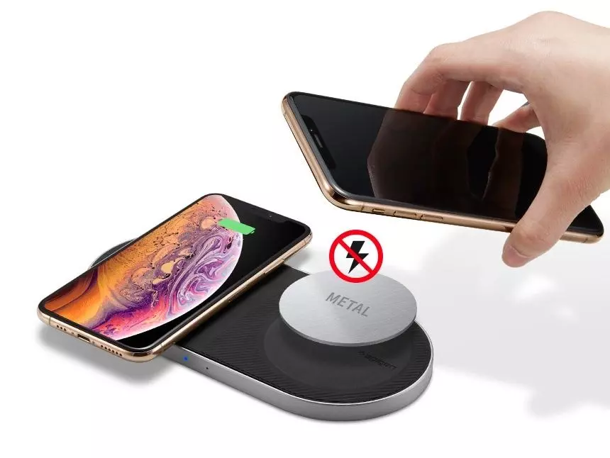 Беспроводное зарядное устройство Spigen Essential Dual High Speed ??Wireless Charger F310W Black (Черный)