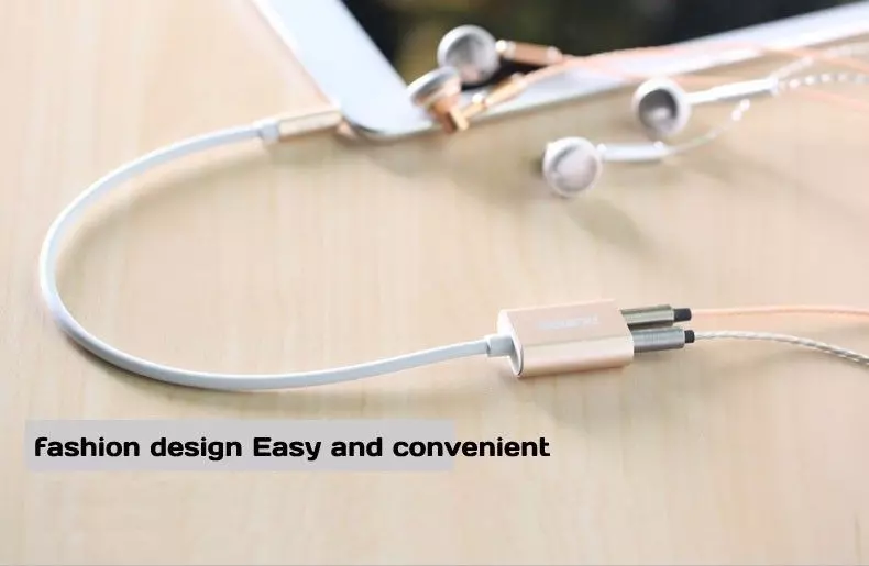 Кабель Remax AUX Sharing 3.5 Mini Jack Gold (Золотой) RL-S20 Кабель Remax AUX Sharing 3.5 Mini Jack Gold (Золотой) RL-S20