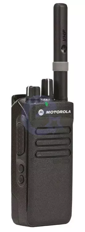 Рація Motorola MotoTRBO DP2400e VHF (136-174 МГц) Цифро-аналогова Black (Чорна) MDH02JDC9VA1ANB