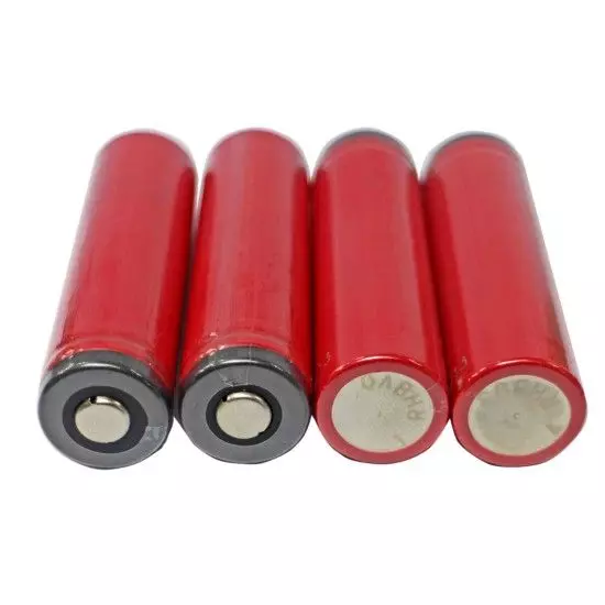 Аккумуляторная батарея Sanyo UR18650FM 2600mAh Red (Красный) Аккумуляторная батарея Sanyo UR18650FM 2600mAh Red (Красный)