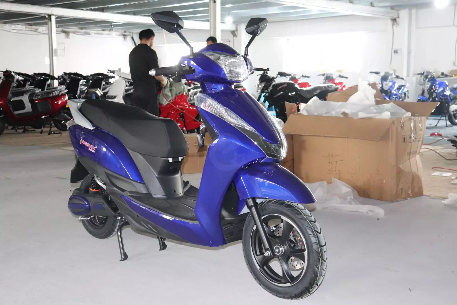 Электроскутер Anomaly Energy CS 2000 Вт Литиевая батарея 72V 20AH Grey (Серый) (Сертификат ЕС)