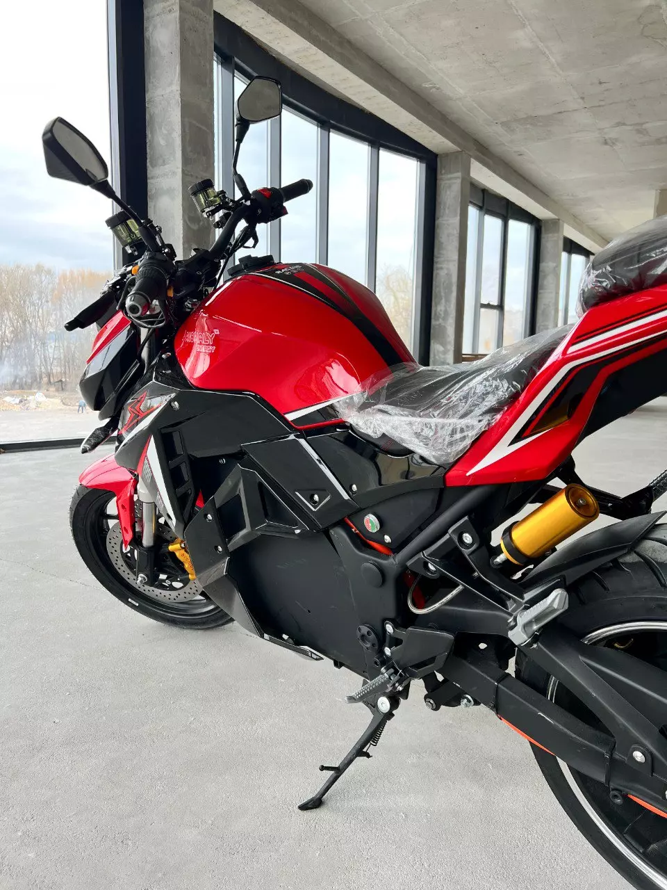 Електромотоцикл 10000W Anomaly Energy Monster 72V 100Ah Li-ion NMC батарея (Black-red/Чорно-червоний) Електромотоцикл 10000W Anomaly Energy Monster 72V 100Ah Li-ion NMC батарея (Black-red/Чорно-червоний)