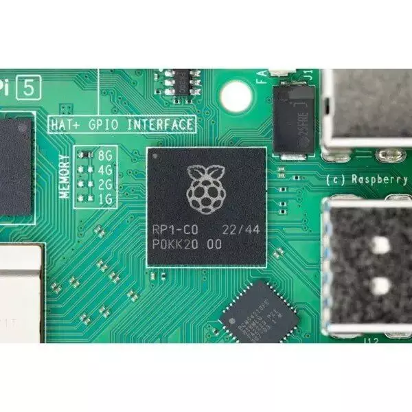 Промышленный микрокомпьютер Raspberry Pi 5 (8 ГБ RAM)